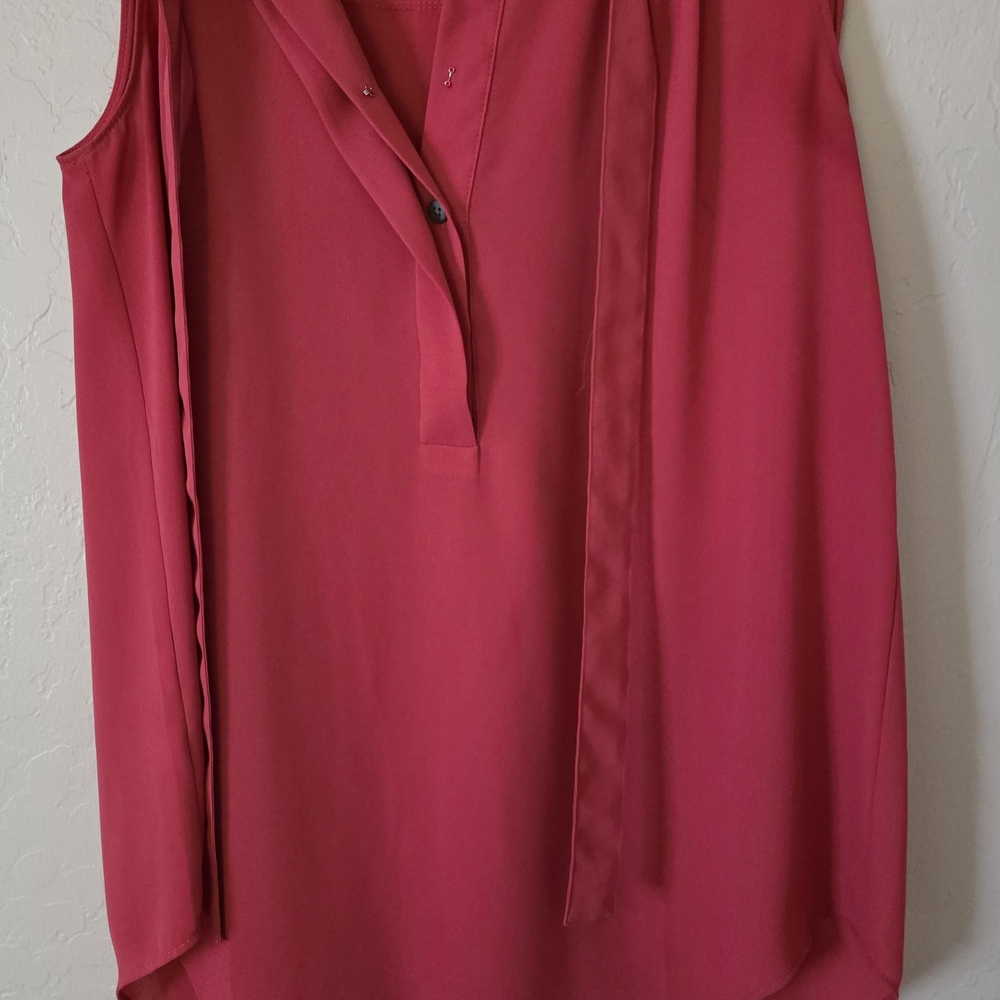 Ann Taylor Sleeveless Fuchsia Blouse
